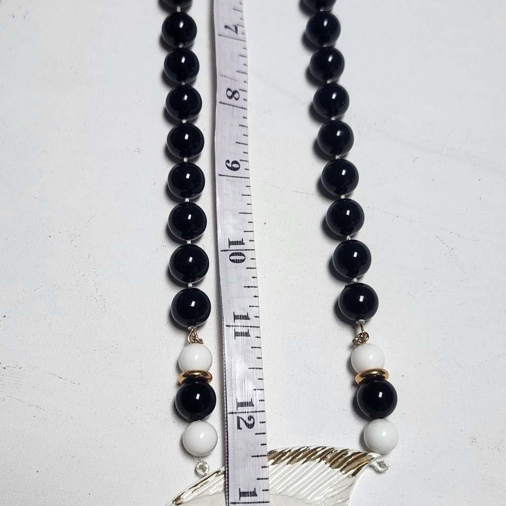 Vintage White wooden Fish Pendant Necklace Black Beaded Statement Jewelry Gold - Picture 7 of 14